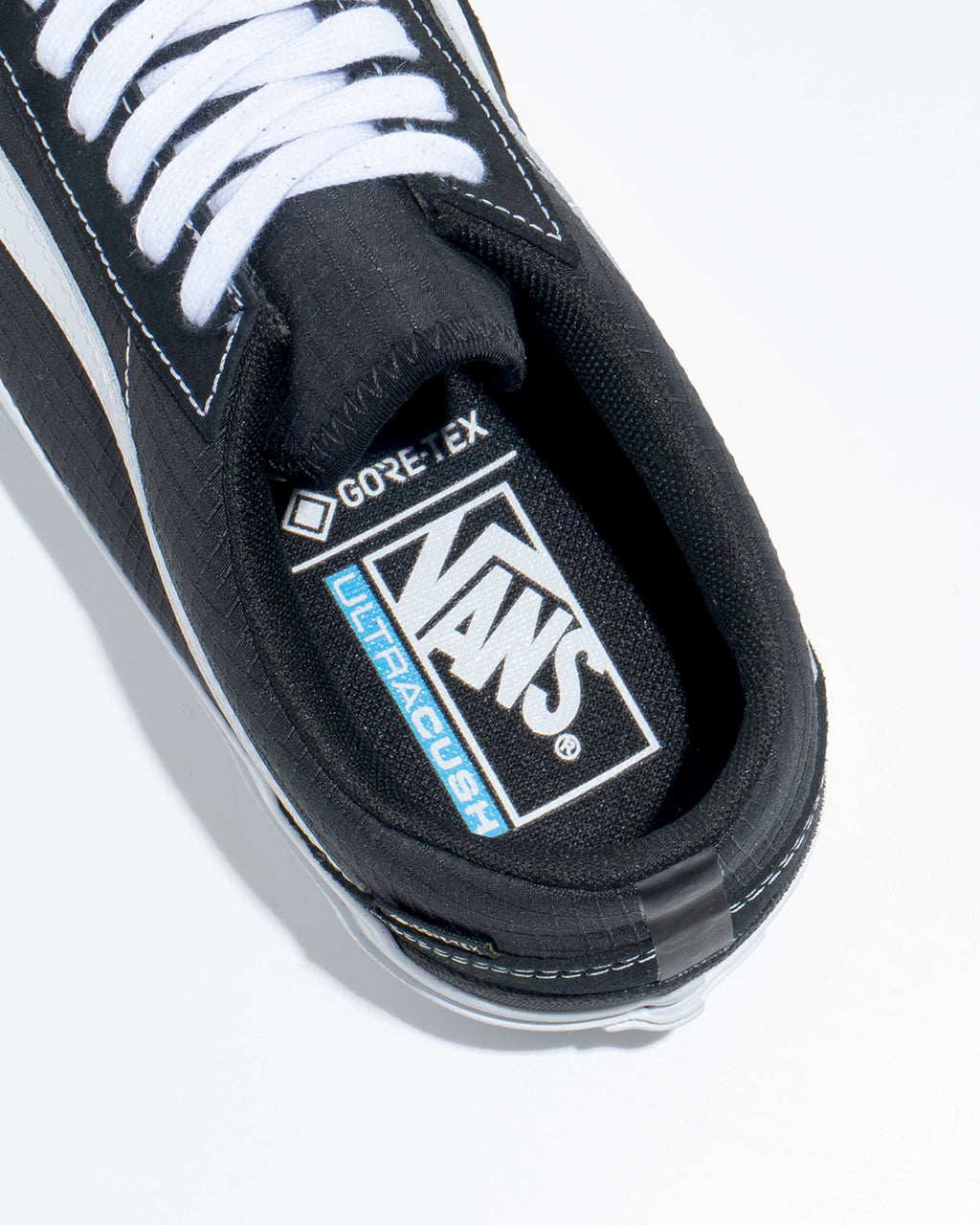 VANS ヴァンズ PREMIUM オールドスクール ゴアテックス ローカット スニーカー シューズ 靴 Old Skool GORE-TEX VN0009QGBPB 防水 スエード【クーポン対象外】【送料無料】