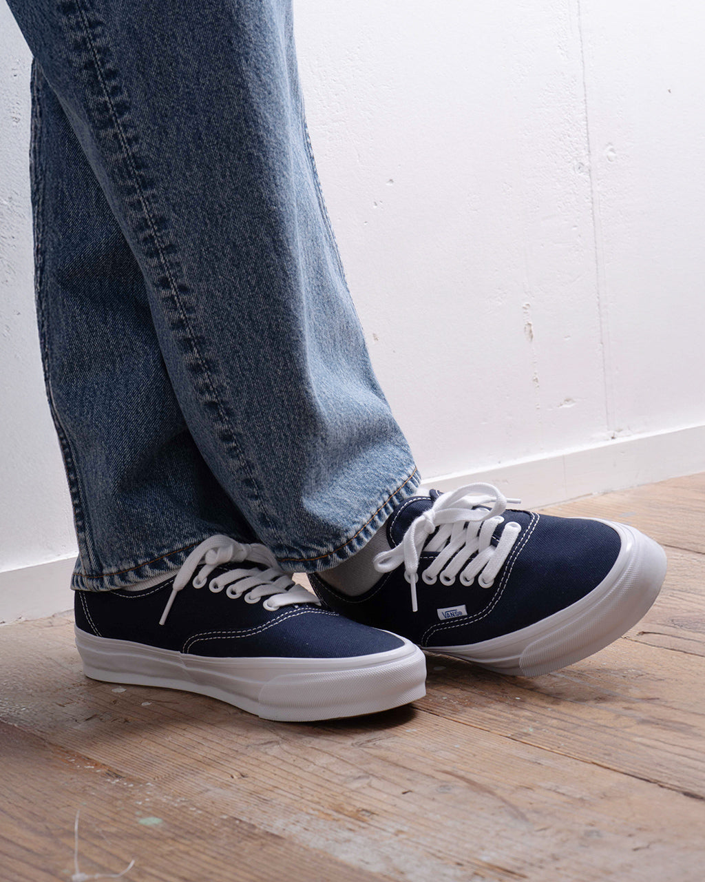 【SALE!20%OFF】LX PREMIUM オーセンティック リイシュー 44 LX Authentic Reissue 44 ローカット レースアップ スニーカー シューズ VN000CQAOA8
