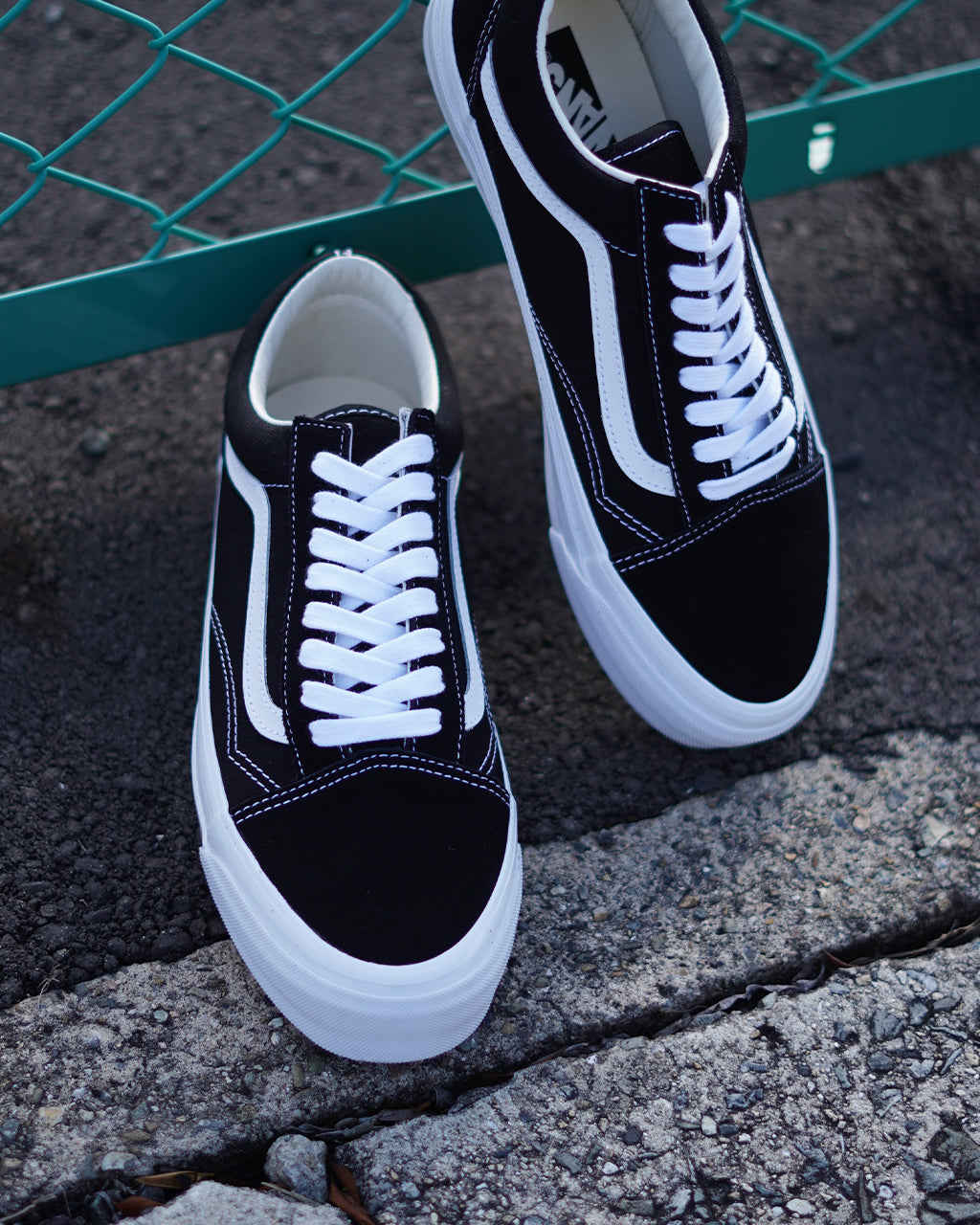 VANS 반즈 PREMIUM LX 올드 스쿨 스니커 Lx Old Skool 로우 컷 레이스 업 슈즈 신발 VN000CQDBA2【쿠폰 대상외】【무료우송】