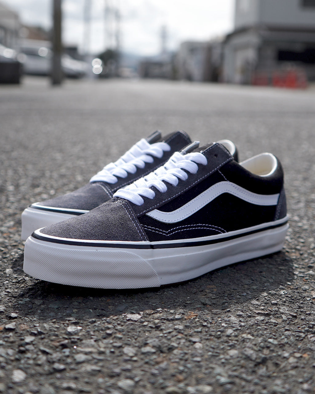 VANS 반즈 PREMIUM 올드 스쿨 스니커 Lx Old Skool 로우 컷 레이스 업 스케이트 보드 슈즈 구두 캔버스×스웨이드 VN000D56239【무료우송】