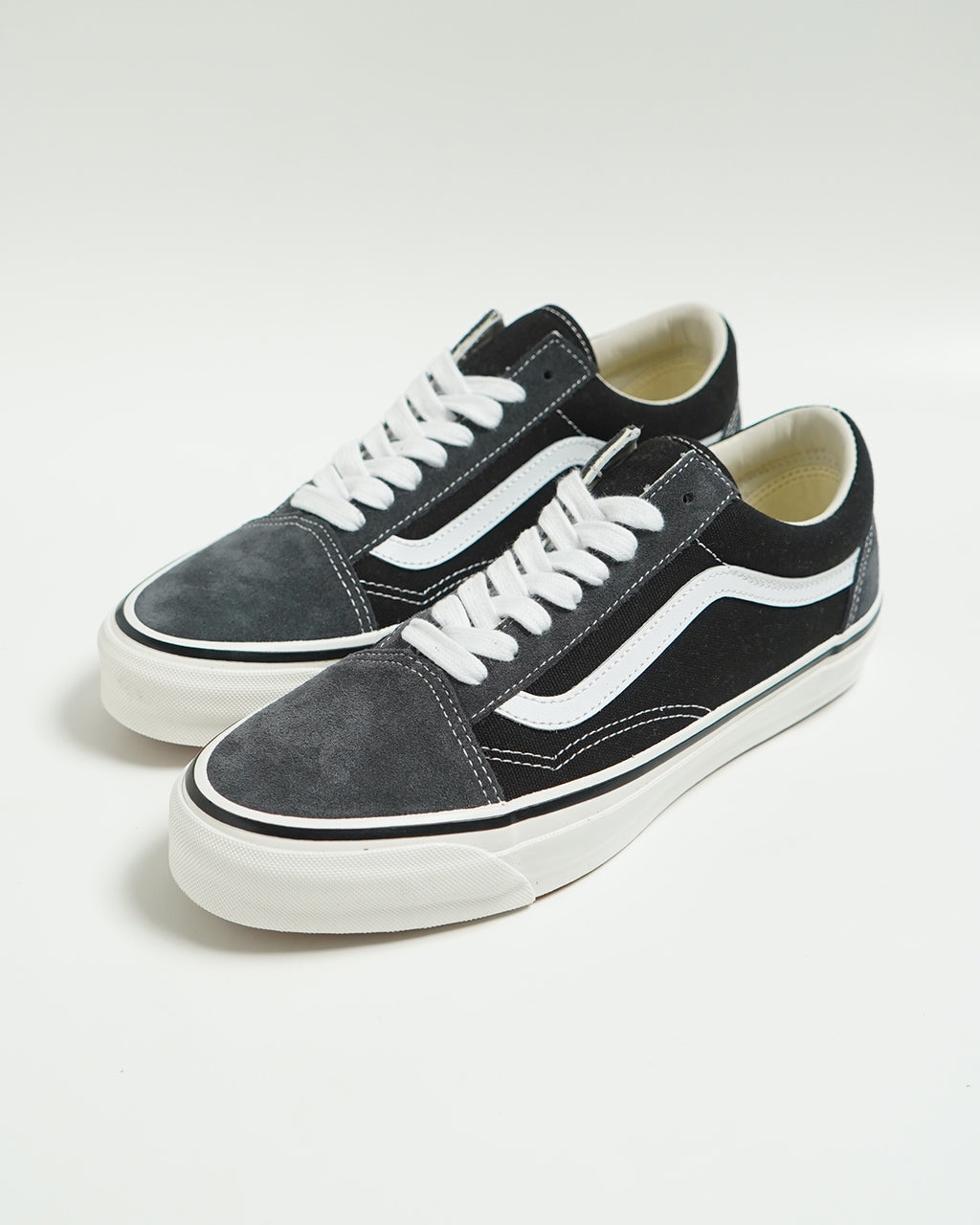 VANS 반즈 PREMIUM 올드 스쿨 스니커 Lx Old Skool 로우 컷 레이스 업 스케이트 보드 슈즈 구두 캔버스×스웨이드 VN000D56239【무료우송】