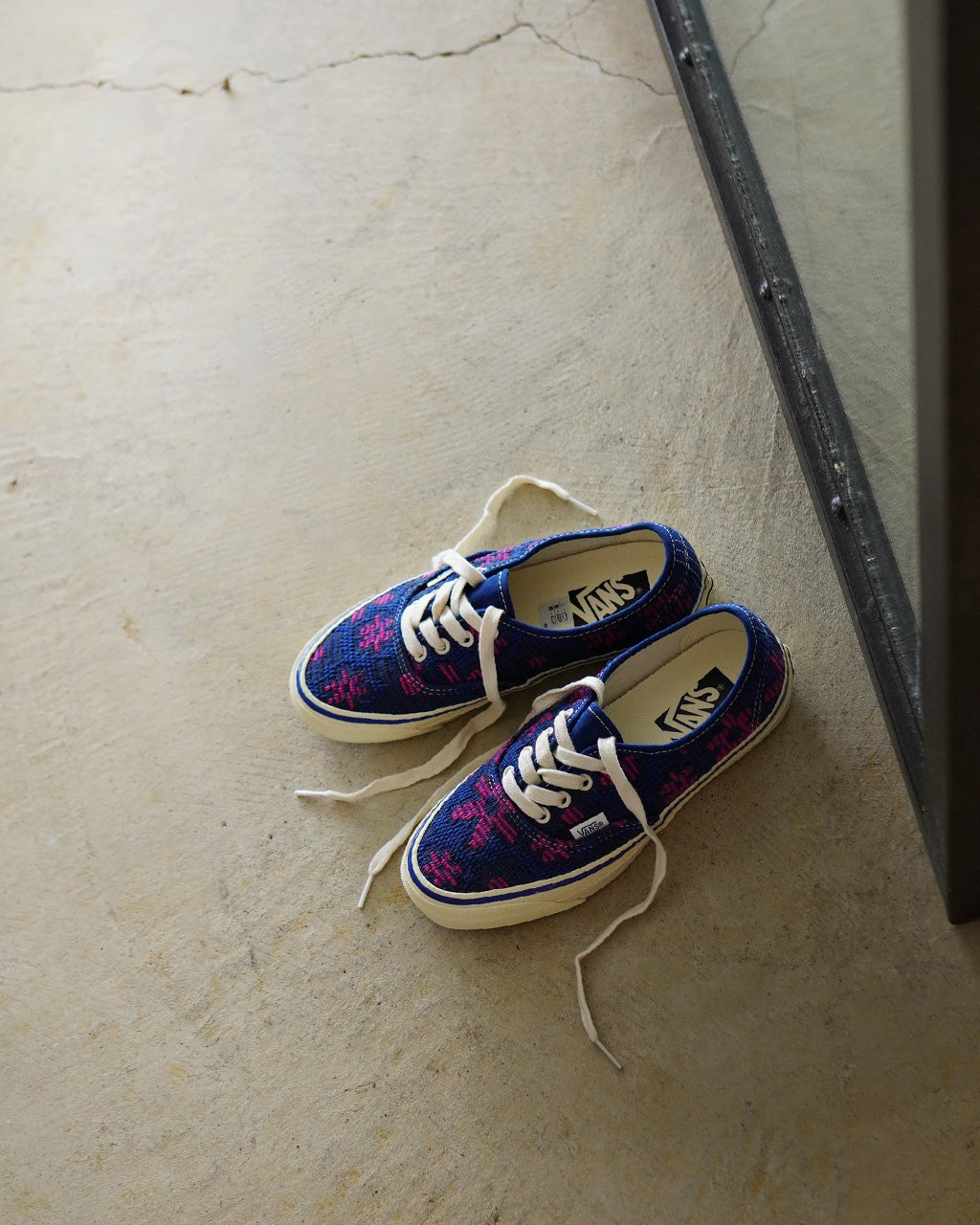 【SALE!20%OFF】VANS ヴァンズ LXオーセンティック44 LX Authentic 44 靴 スニーカー キャンバス ローカット シューズ デイジー VN000D5K7WM