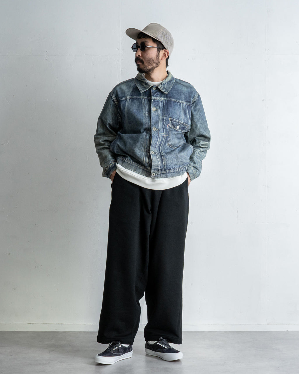 VANS 밴즈 PREMIUM 오센틱 44 피그 스웨이드 스니커 Lx Authentic 44 로우 컷 레이스 업 스케이트보드 슈즈 신발 VN000D5KBYD【무료우송】