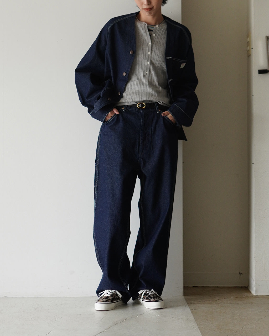 LX Authentic 44 VN000EBNYS8