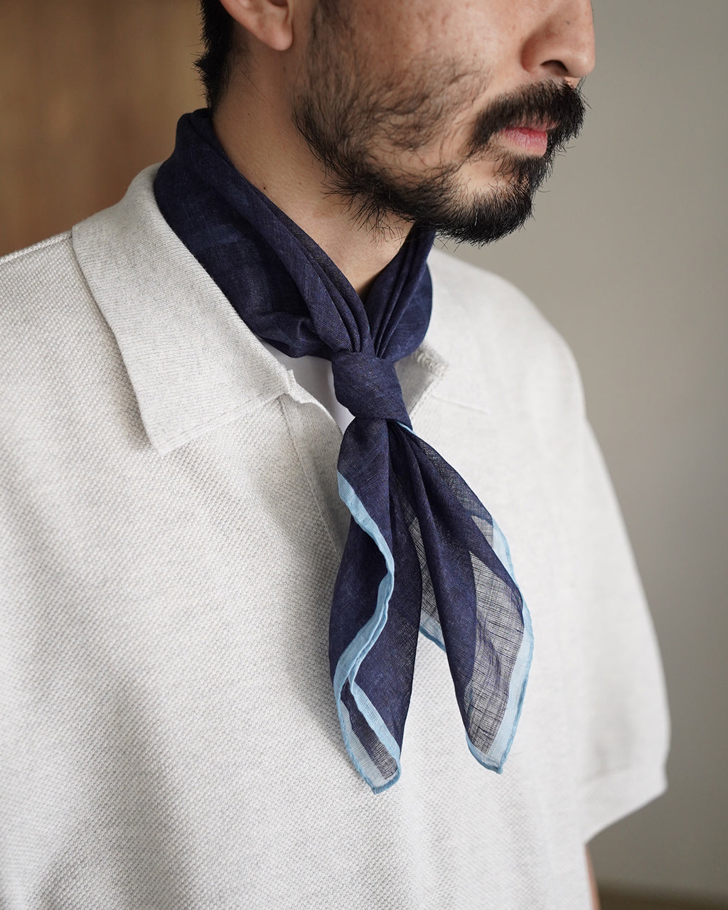 SCARF JF038381
