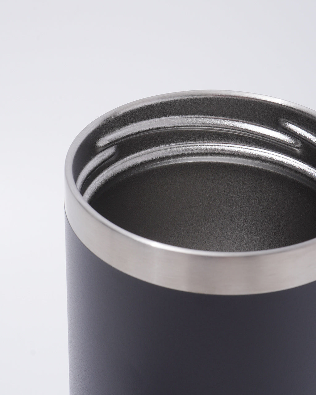 YETI イエティ 20oz TRAVEL MUG 591ml トラベルマグ 21071502277 21071502280 食洗機対応 正規代理店