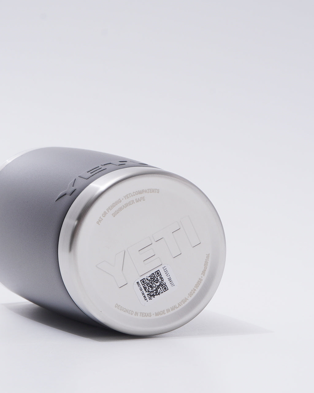 YETI イエティ 20oz TUMBLER 591ml 20オンス タンブラー 21071502223 21071502220 食洗機対応 正規代理店
