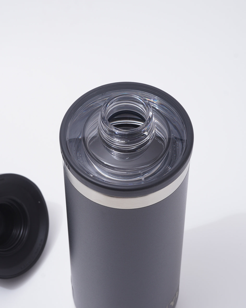 YETI RAMBLER 18oz WATER BOTTLE WITH CHUG CAP / 532ml 正規代理店
