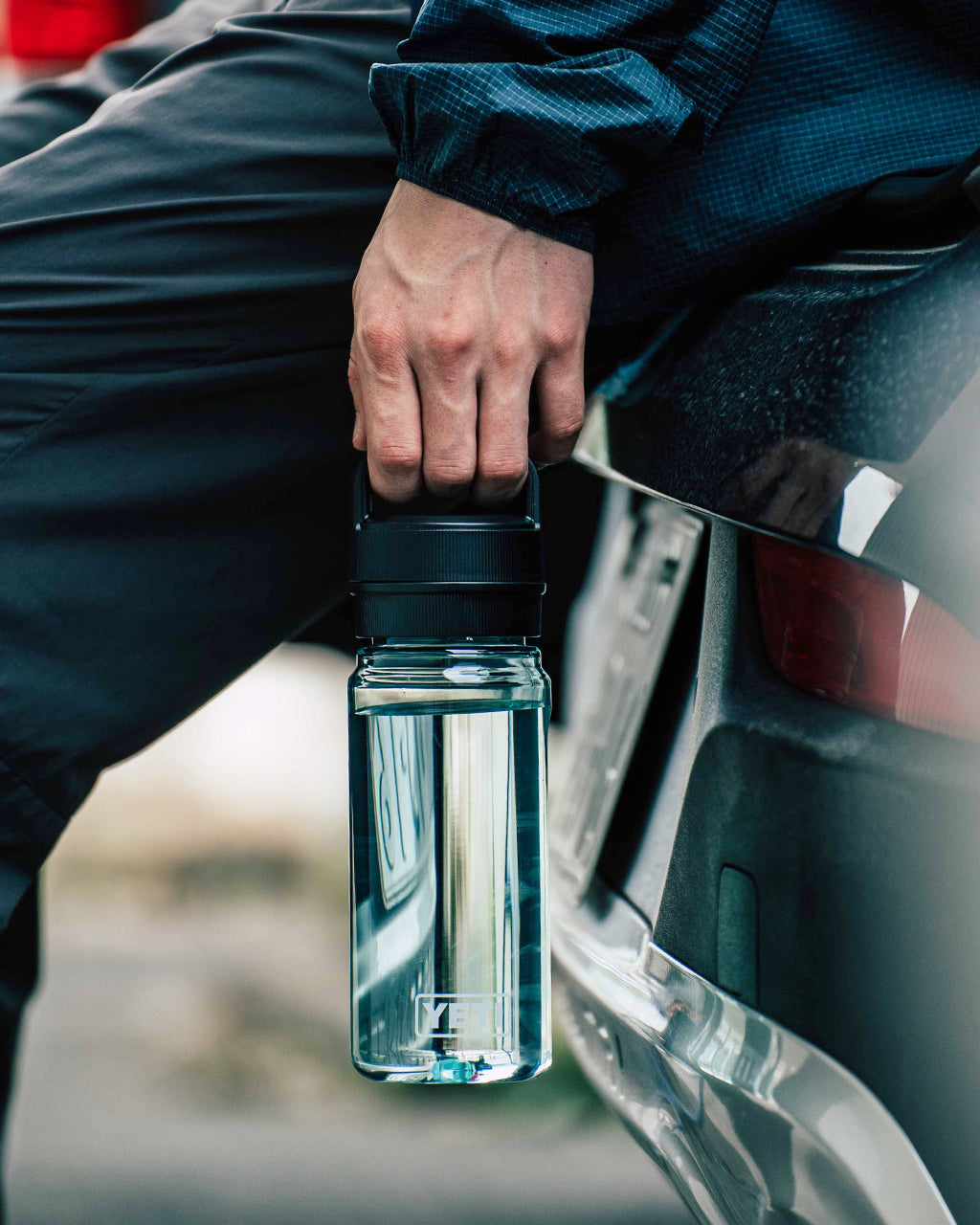 YETI イエティ YONDER 600ml WATER BOTTLE WITH CHUG CAP ヨンダー 20oz ウォーターボトル (チャグキャップ付き) 21071501947 21071501949 21071501950 21071501948 食洗機対応 正規代理店
