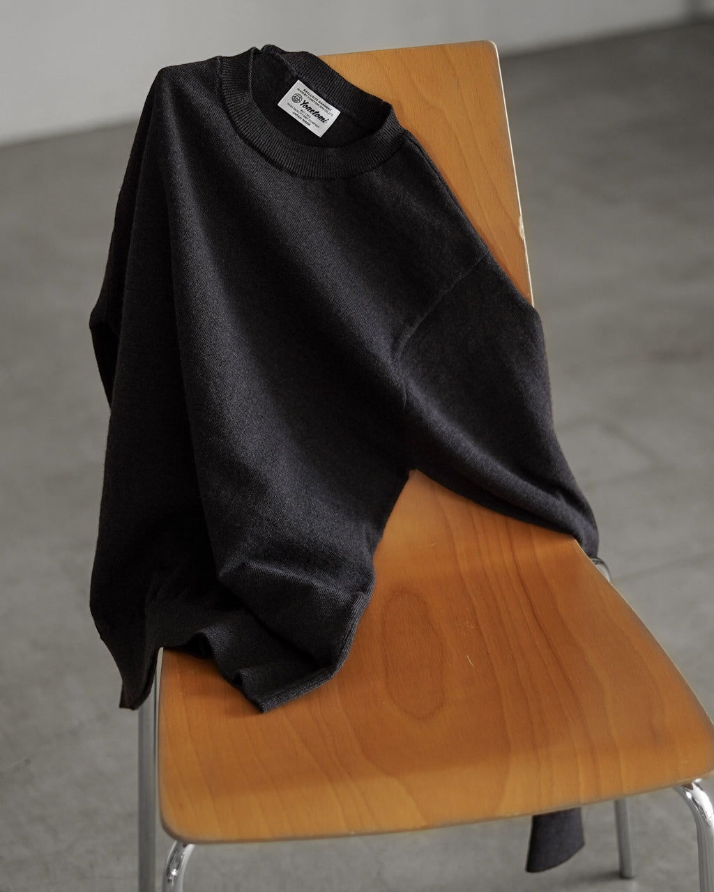 HIGH TWIST WOOL KNIT PULLOVER 95-254-010