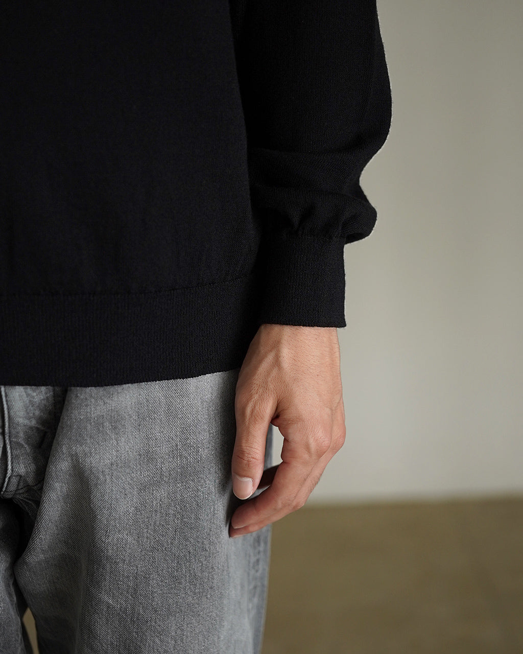 HIGH TWIST WOOL KNIT PULLOVER 95-254-010