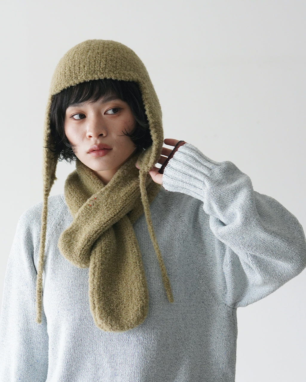HAND KNIT HELMET YL26-A006