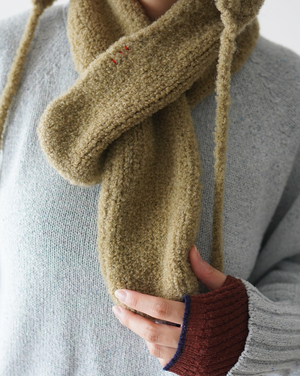 HAND KNIT MUFFLER YL26-A007