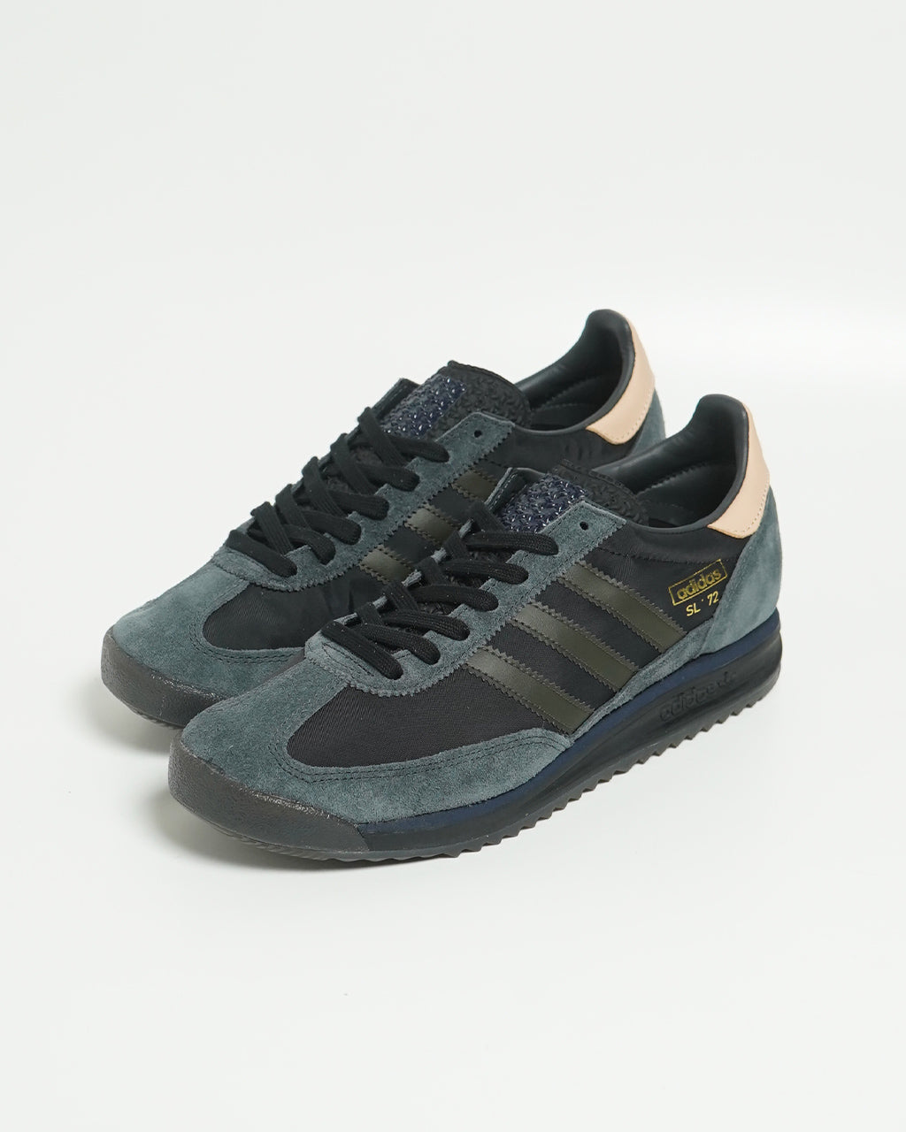 【SALE！20%OFF】adidas Originals アディダス オリジナルス スニーカー SL 72 RSシューズ 靴 IG4646【送料無料】