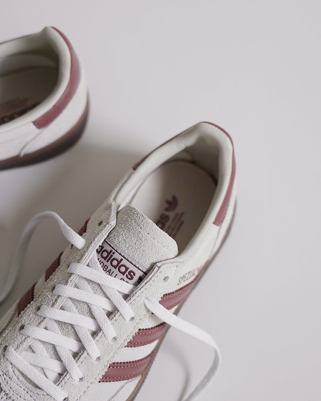 | sale | HANDBALL SPEZIAL W IH1510