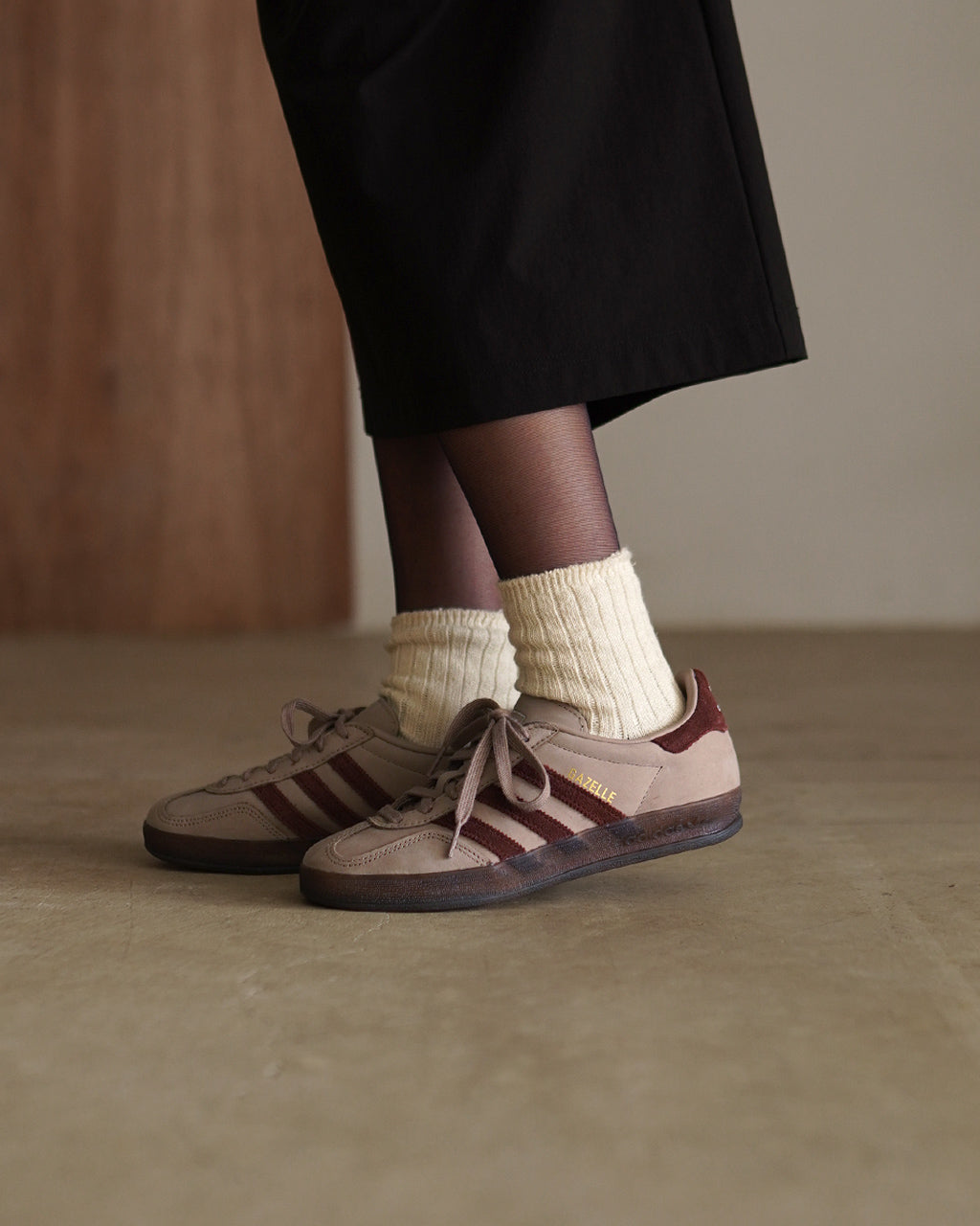 レトロスピ−カ− アディダス オリジナルス adidas originals GAZELLE INDOOR スニーカー