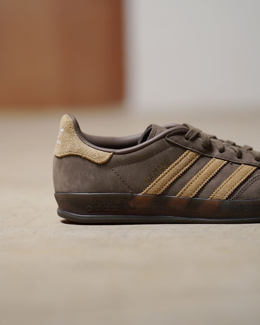 アディダス オリジナルス adidas originals GAZELLE INDOOR スニーカー