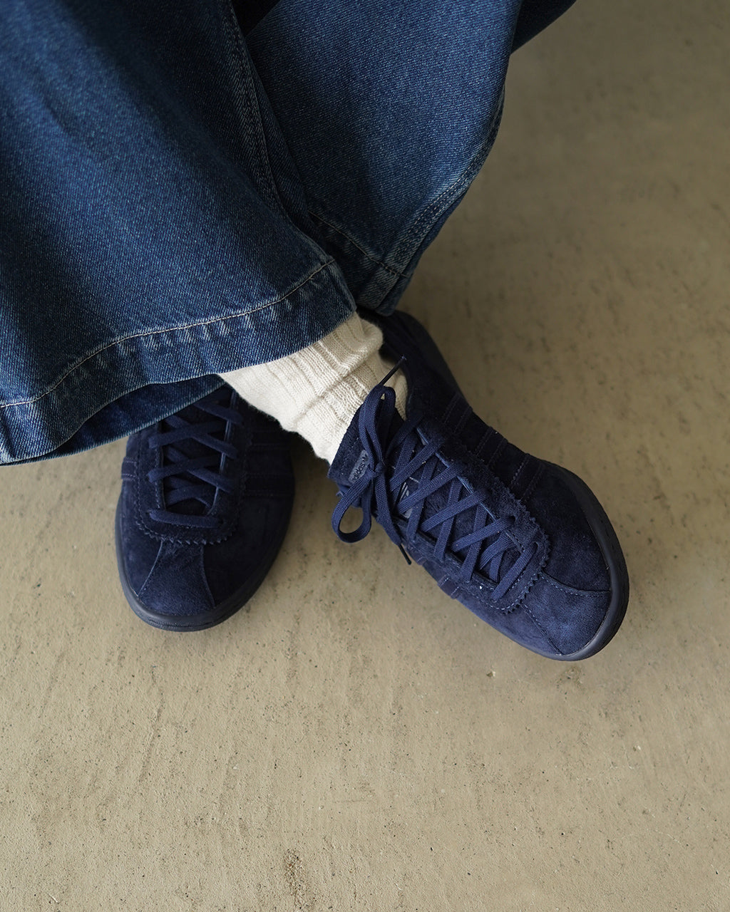 靴 Unisex アディダス オリジナルス/adidas originals タバコ