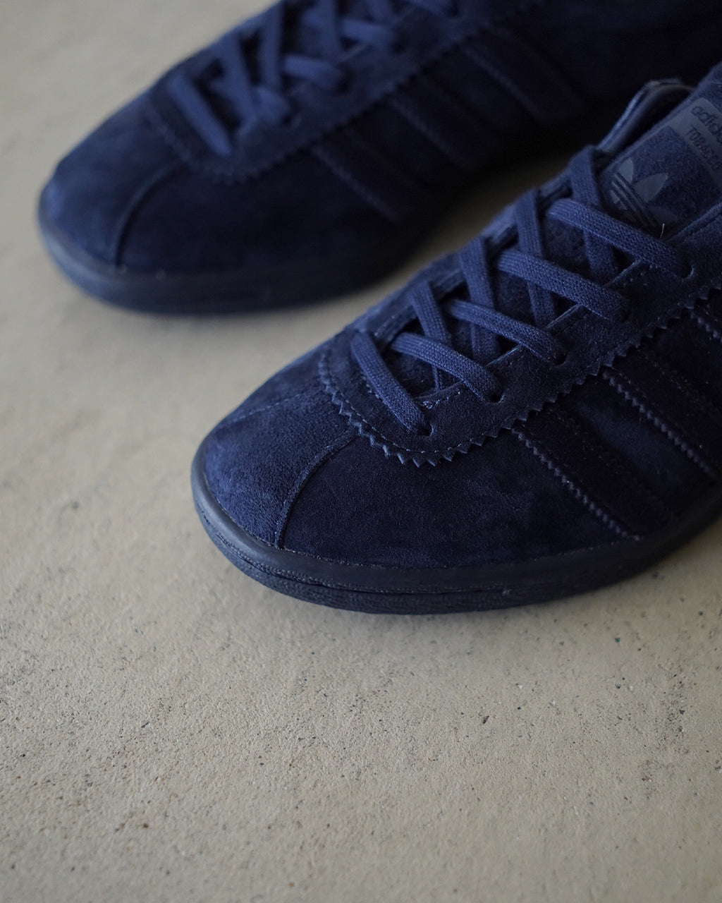 靴 Unisex アディダス オリジナルス/adidas originals タバコ
