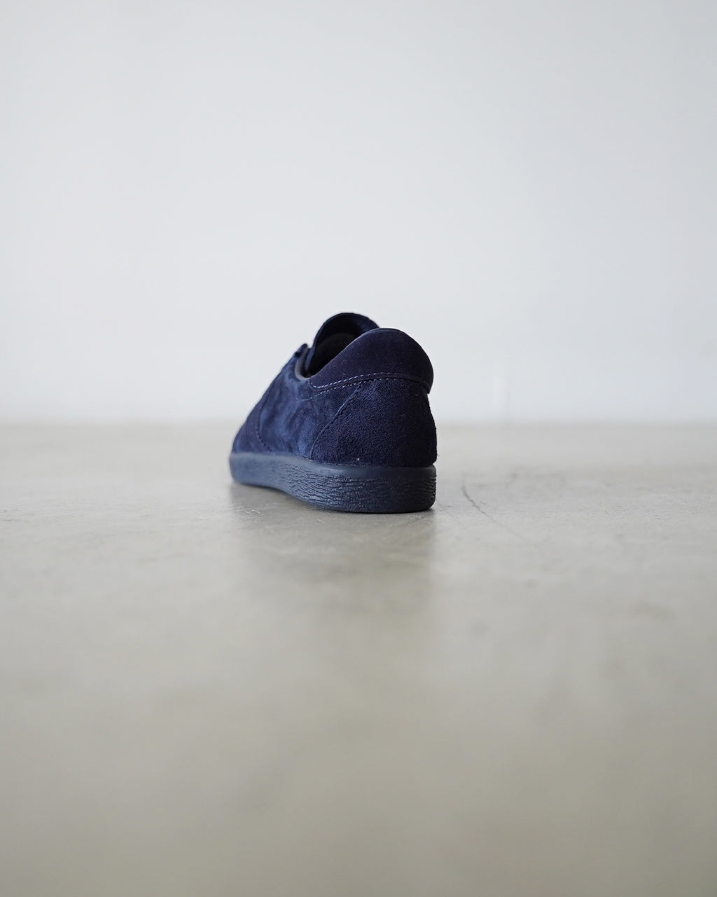 靴 Unisex アディダス オリジナルス/adidas originals タバコ