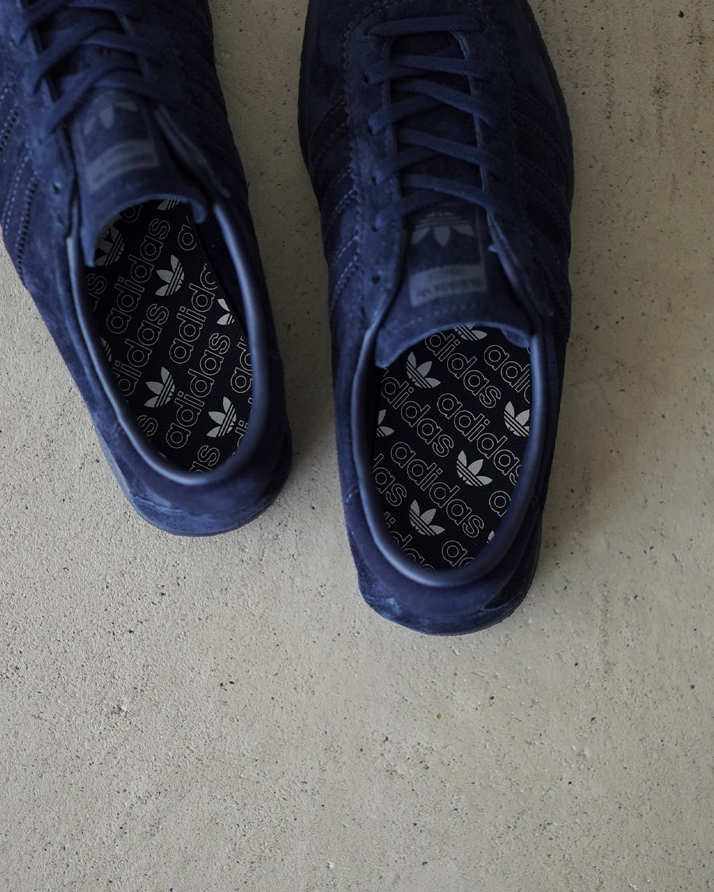 靴 Unisex アディダス オリジナルス/adidas originals タバコ