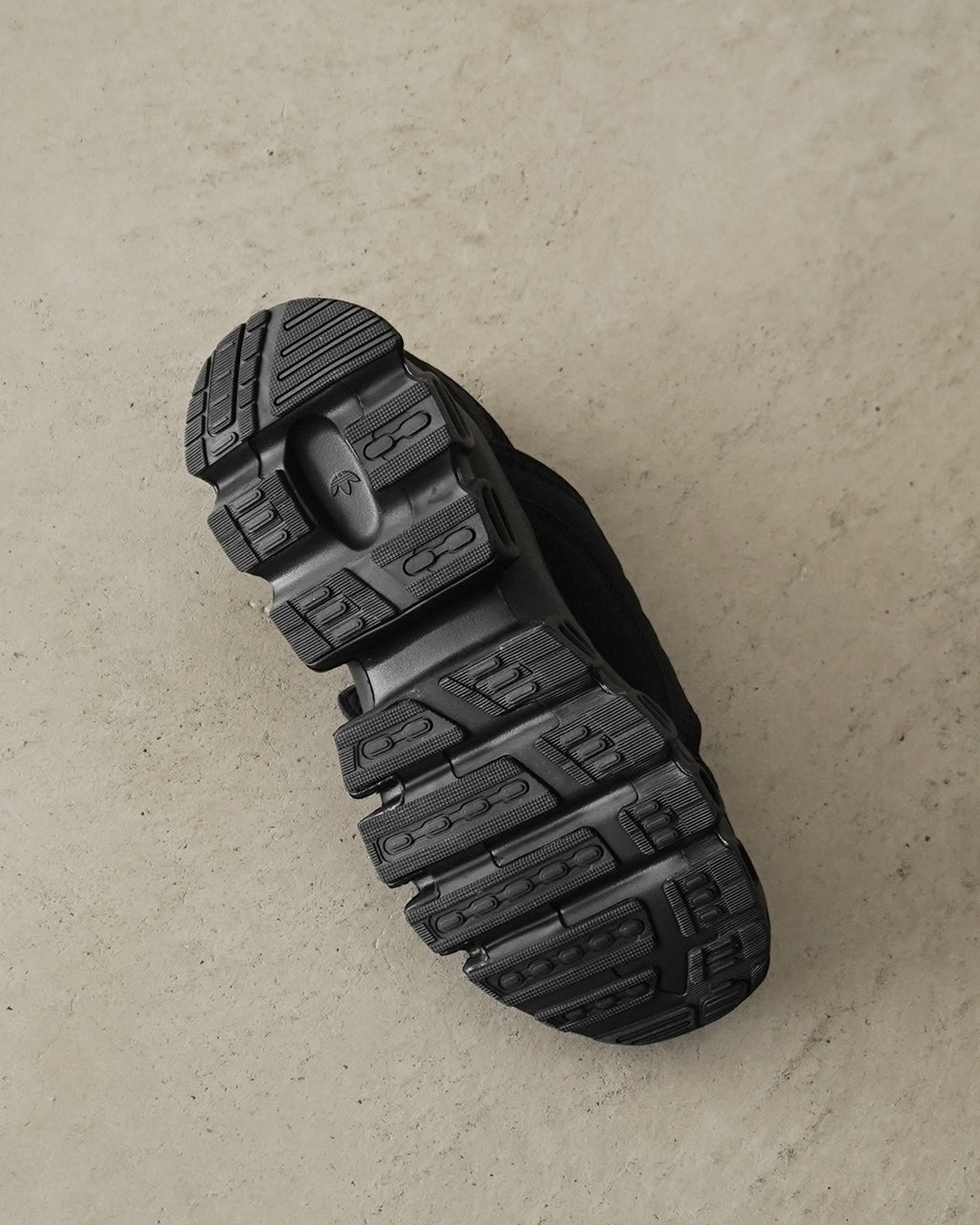 adidas originals アディダス オリジナルス ADIFOM MEGAJANE W アディ