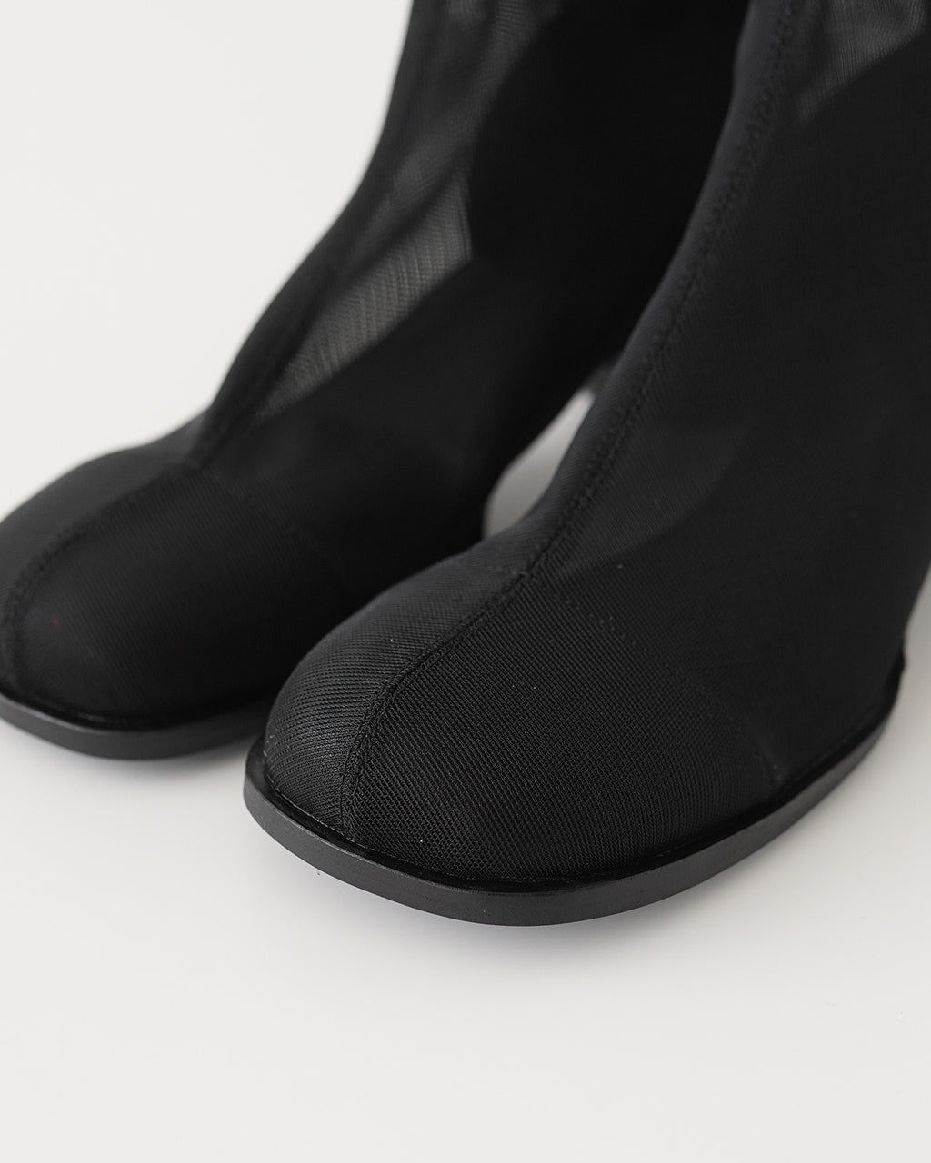 ＼早得24時間限定ポイント10倍／ALM. アルム ローブ チュール ブーツ ROBE TULLE BOOTS シアー ショートブーツ スクエアトゥ チャンキーヒール シューズ AL098B【送料無料】