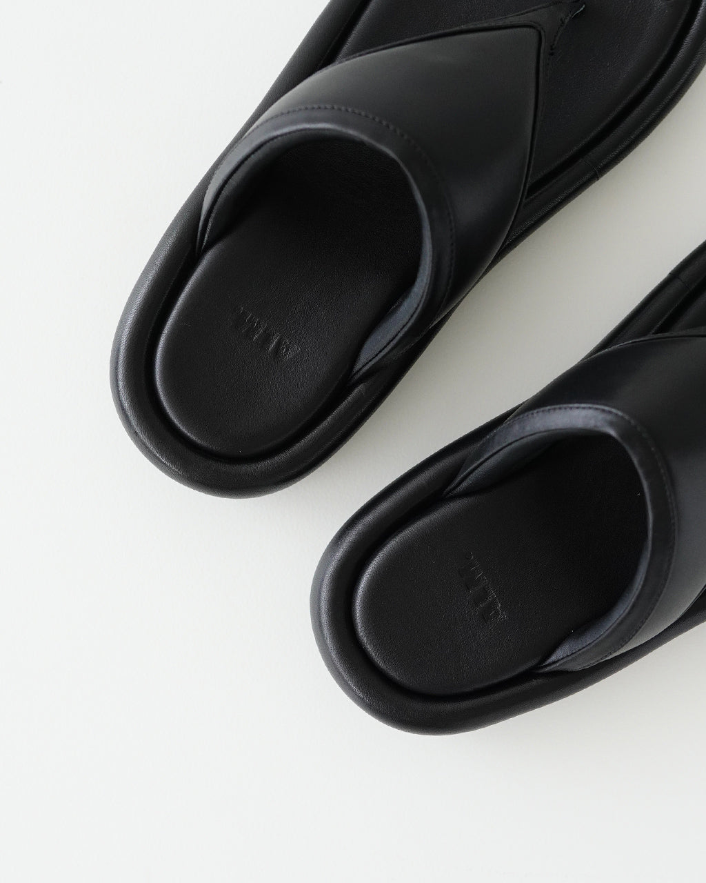 ALM アルム レザー トングサンダル TEN LEATHER SANDALS シューズ フラットサンダル 厚底 プラットフォーム AL103【送料無料】