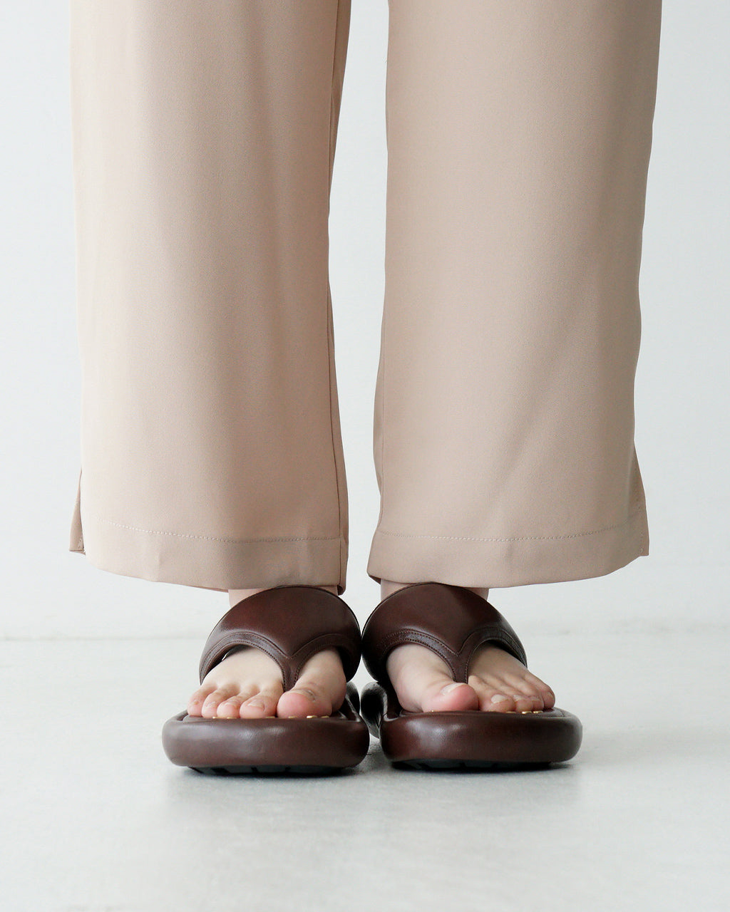ALM アルム レザー トングサンダル TEN LEATHER SANDALS シューズ フラットサンダル 厚底 プラットフォーム AL103【送料無料】