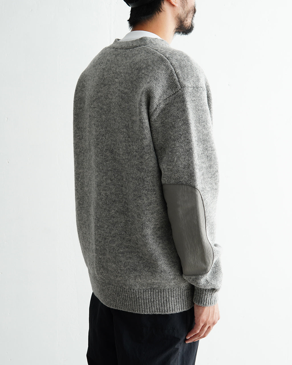 【SALE！40%OFF】and wander アンドワンダー カーディガン shetland wool cardigan シェトランド ウール カーディガン 5744284160【送料無料】