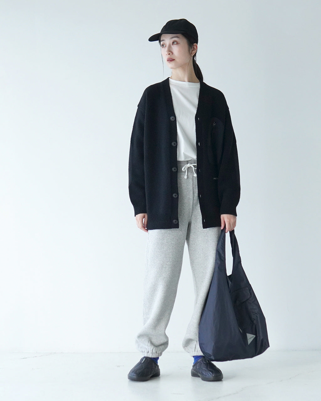 【SALE！40%OFF】and wander アンドワンダー カーディガン shetland wool cardigan シェトランド ウール カーディガン 5744284160【送料無料】