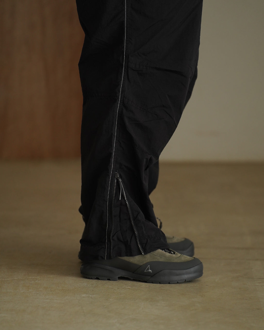 ROA × and wander garment dye nylon pants 5745222537