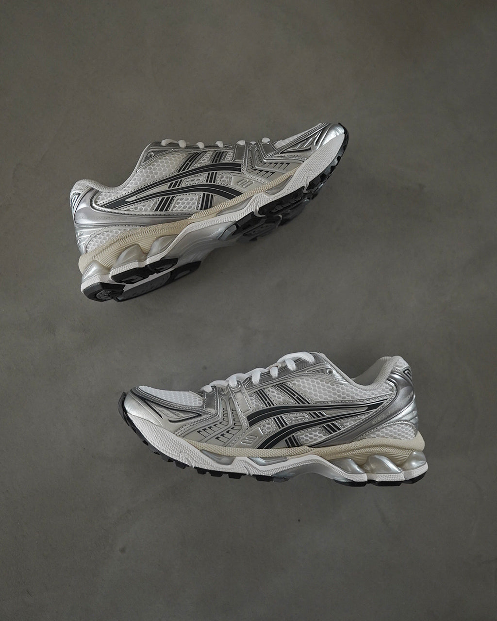 GEL-KAYANO 14 1203A537