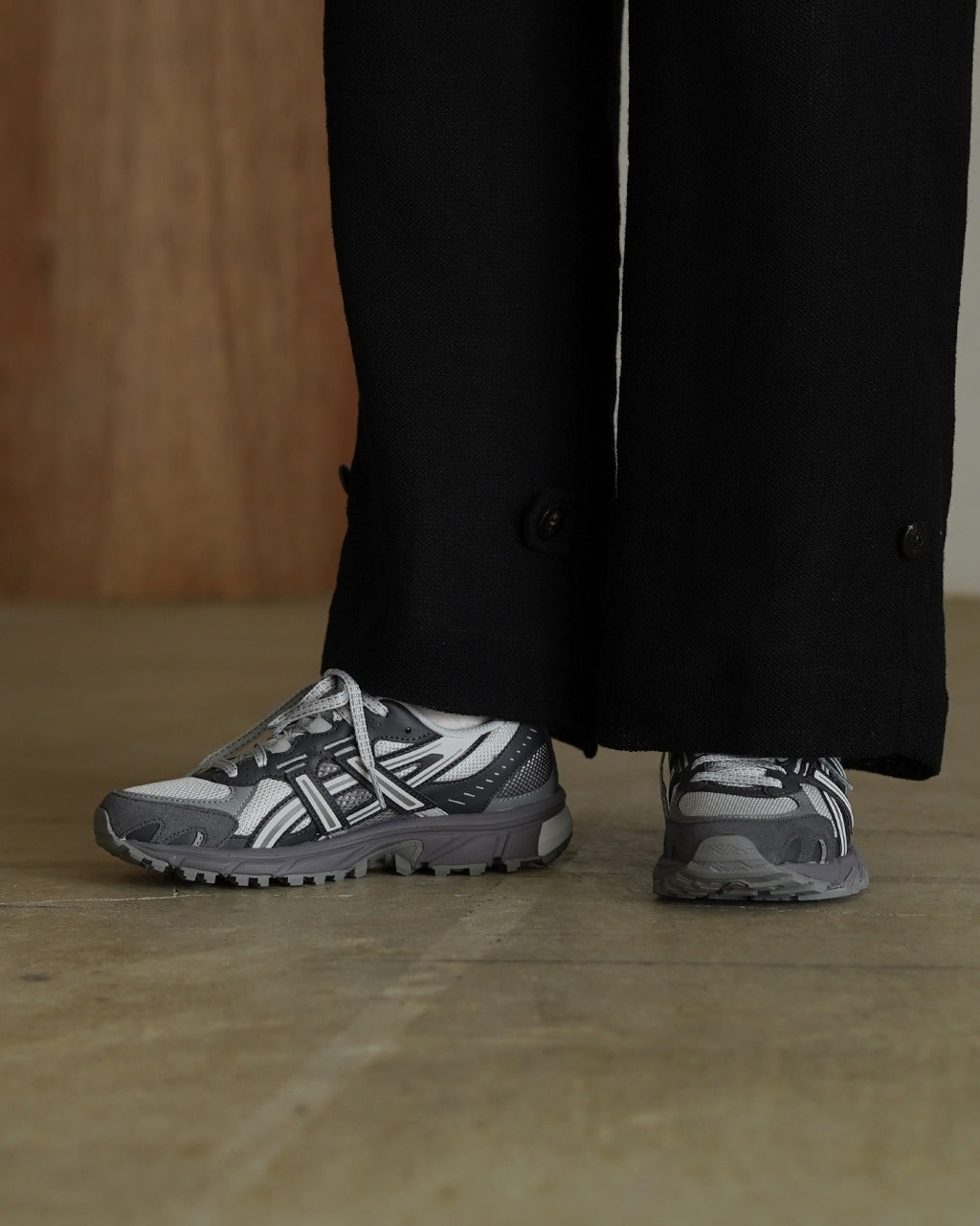 AORさん　専用 ASICS アシックス ゲル・ソノマ TR62 (コンクリート/オブシディアン