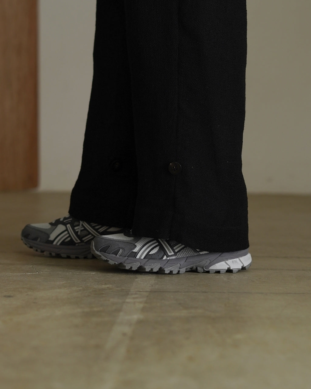 GEL-SONOMA TR62 (CONCRETE/OBSIDIAN GREY) 1203A734