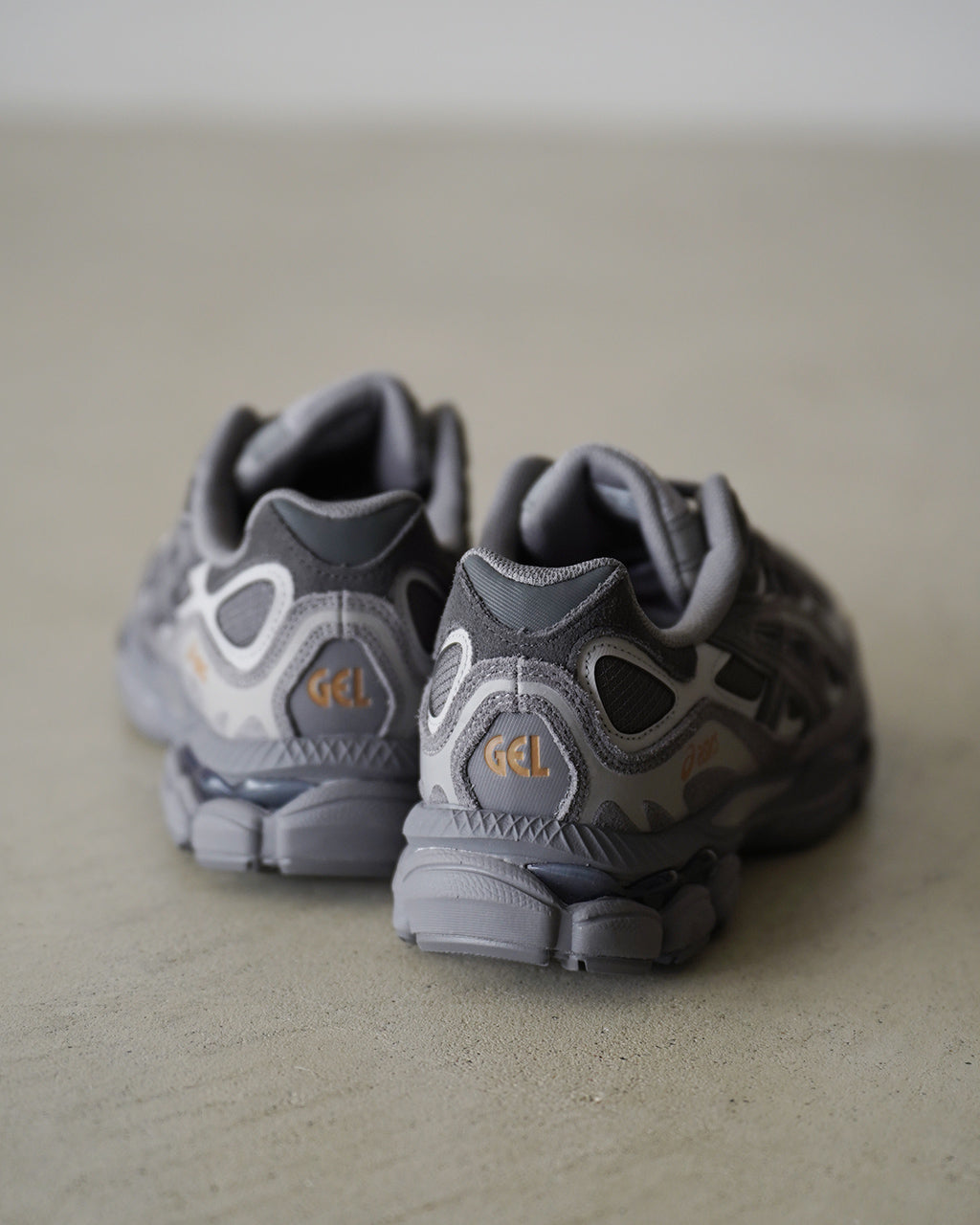 ASICS アシックス GEL-NYC オブシディアングレー/オブシディアングレー