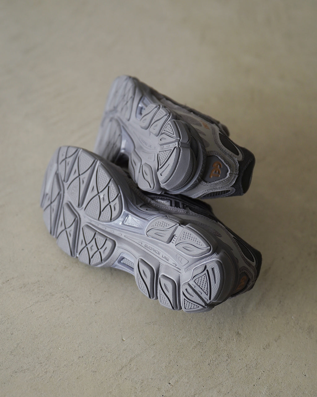 ASICS アシックス GEL-NYC オブシディアングレー/オブシディアングレー