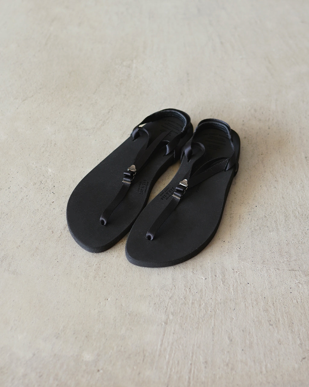 BEAUTIFUL SHOES ビューティフルシューズ BAREFOOT SANDALS ベアフットサンダル レディース ブラック | Crouka(クローカ)
