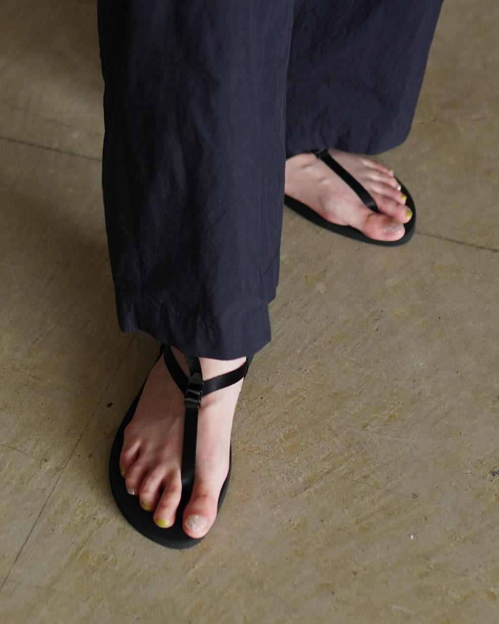 BEAUTIFUL SHOES ビューティフルシューズ BAREFOOT SANDALS ベアフットサンダル レディース ブラック | Crouka(クローカ)