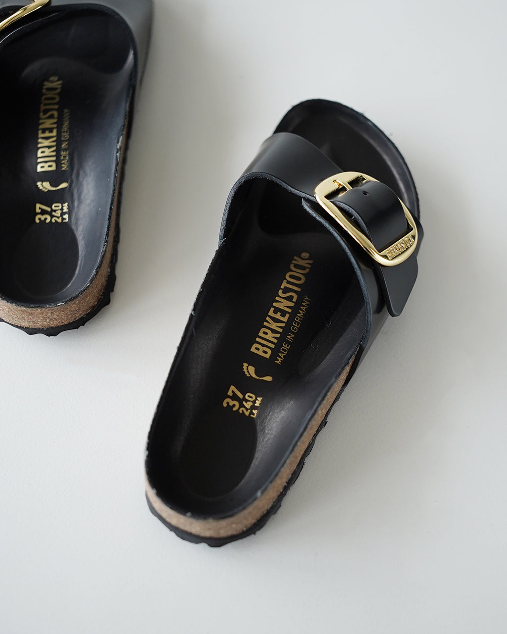 Madrid Big Buckle LENA High Shine 1022650
