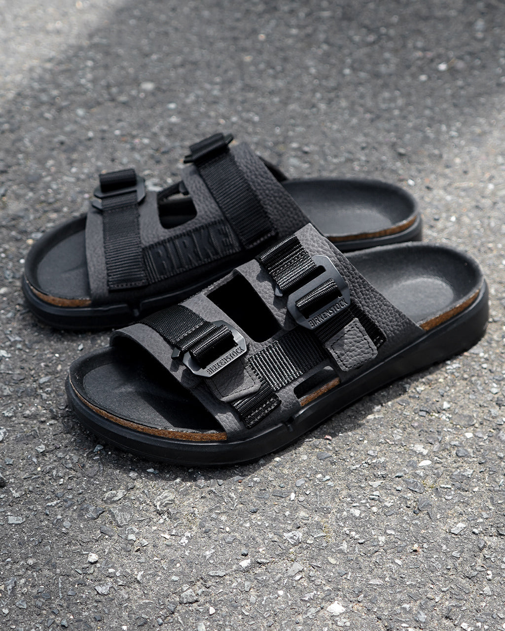 【SALE！20%OFF】BIRKENSTOCK ビルケンシュトック シンジュク 2ストラップ Shinjuku 2 Strap 靴 メタルバックル サンダル 1029630 1029640【送料無料】