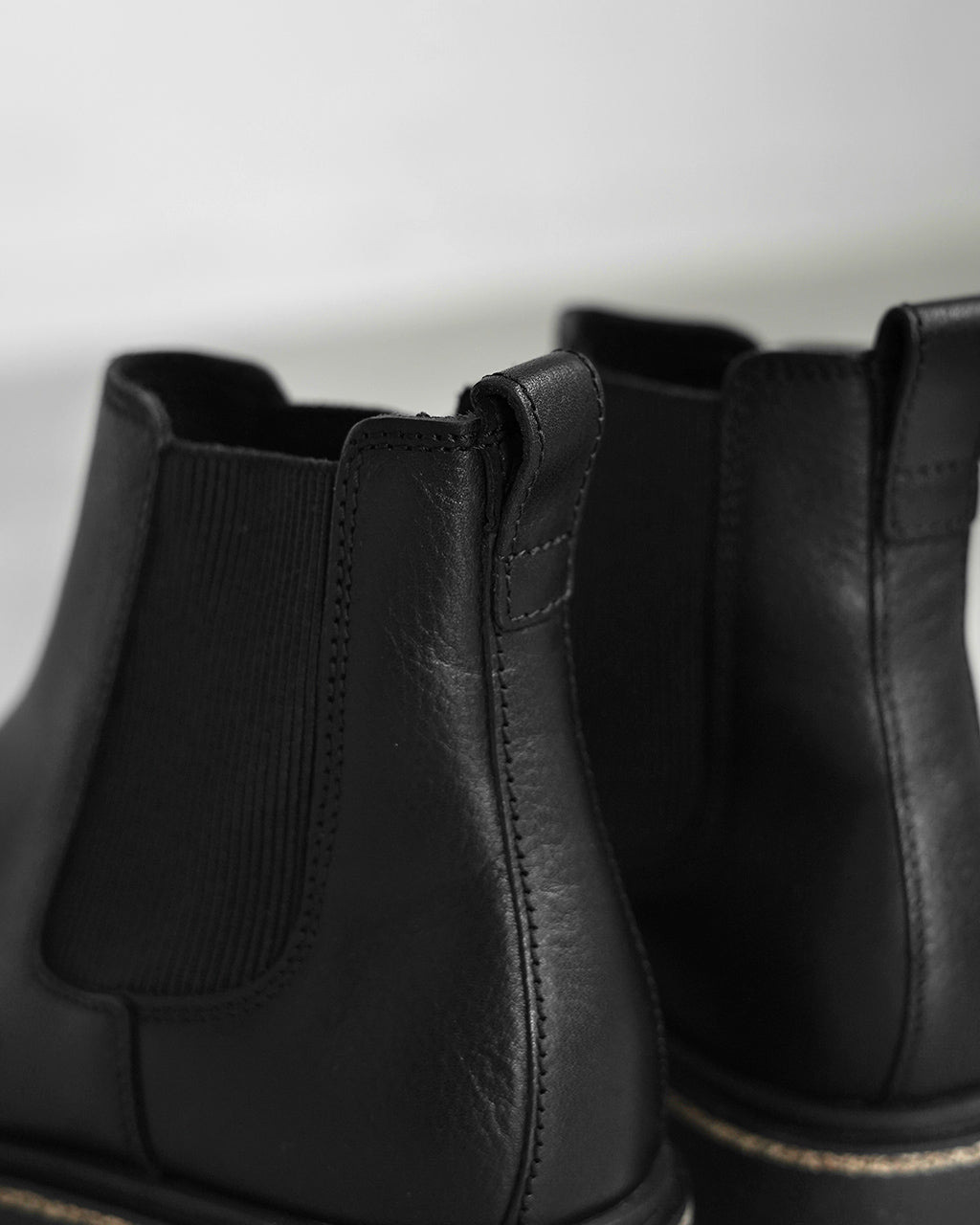 ビルケンシュトック BIRKENSTOCK Highwood Slip On Mid サイドゴア