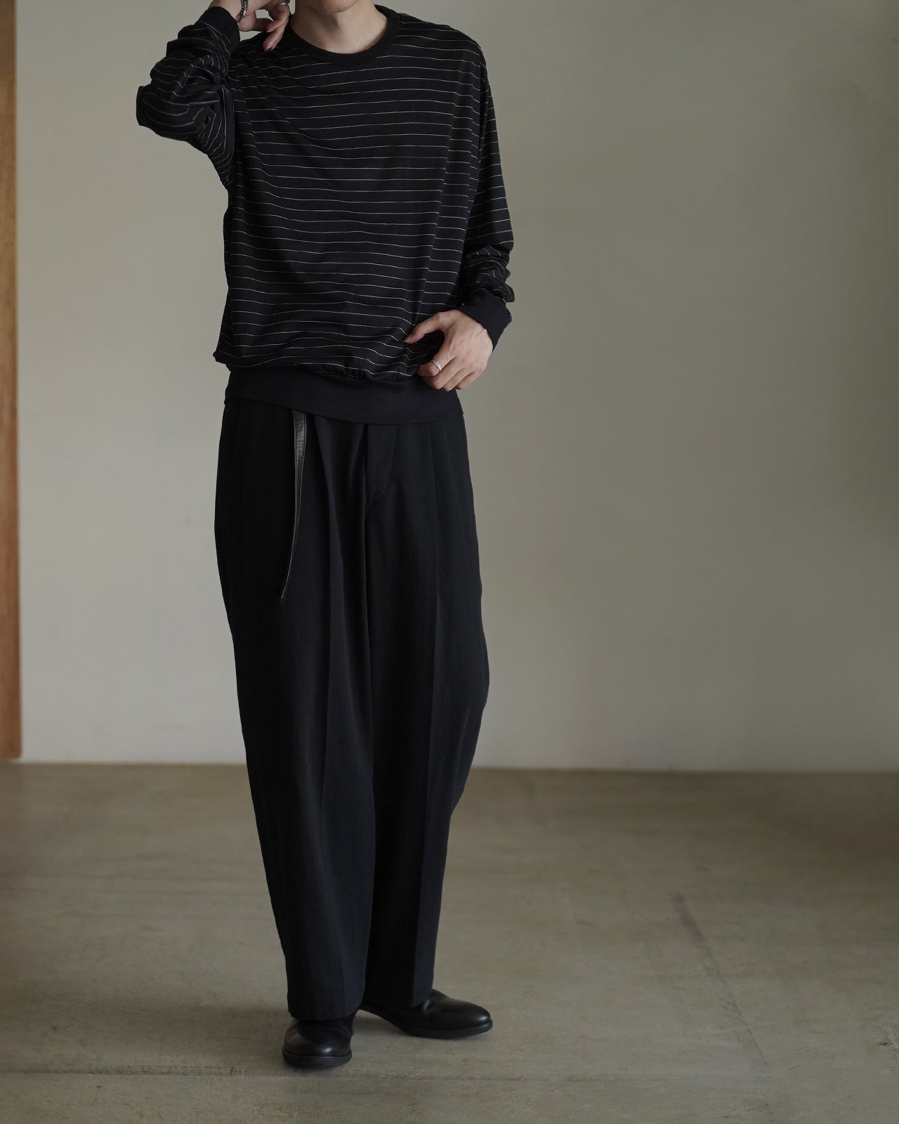 blurhms Denim-Leather Belted Trousers ブラームス デニム レザー