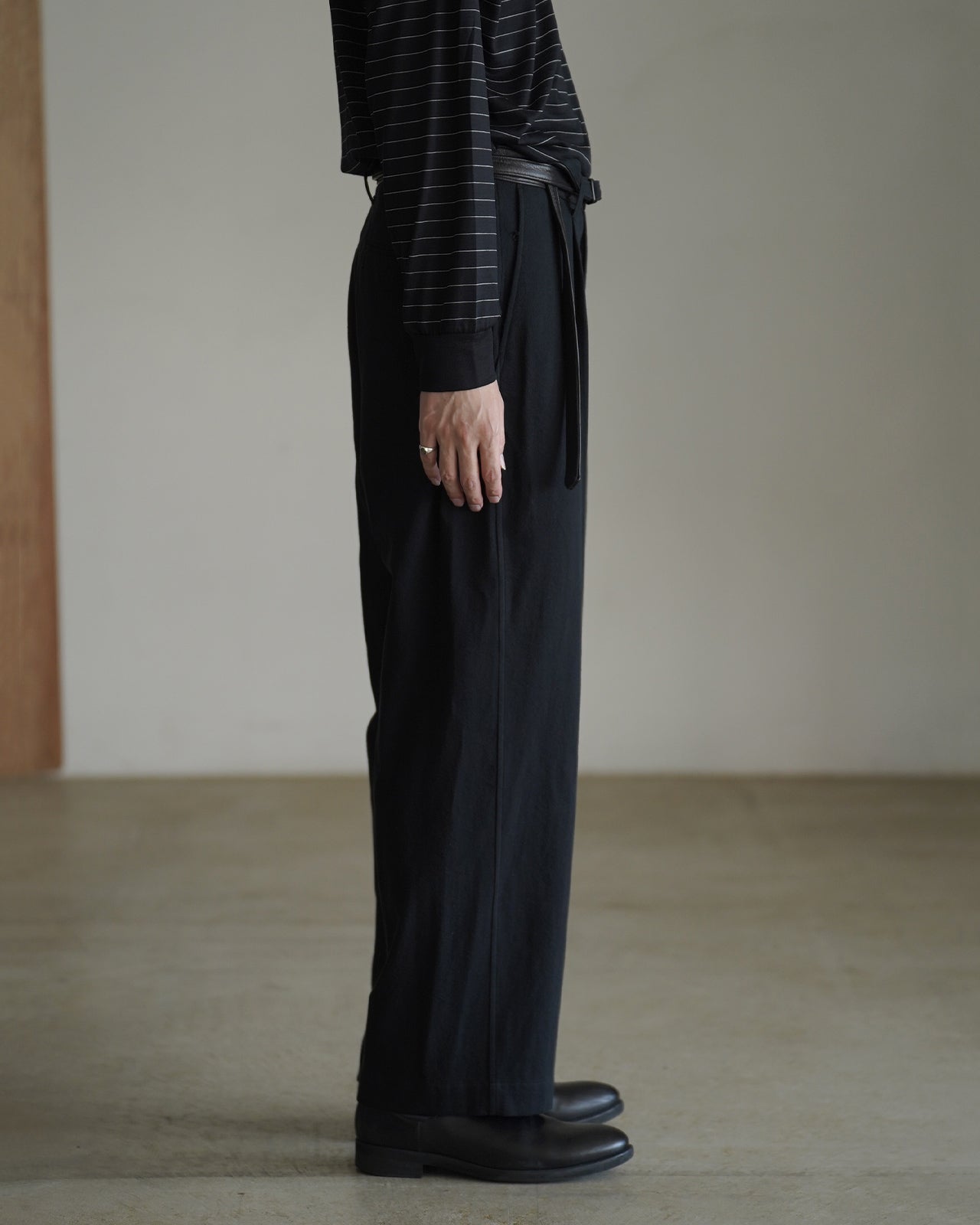 Denim-Leather Belted Trousers BHS26F008
