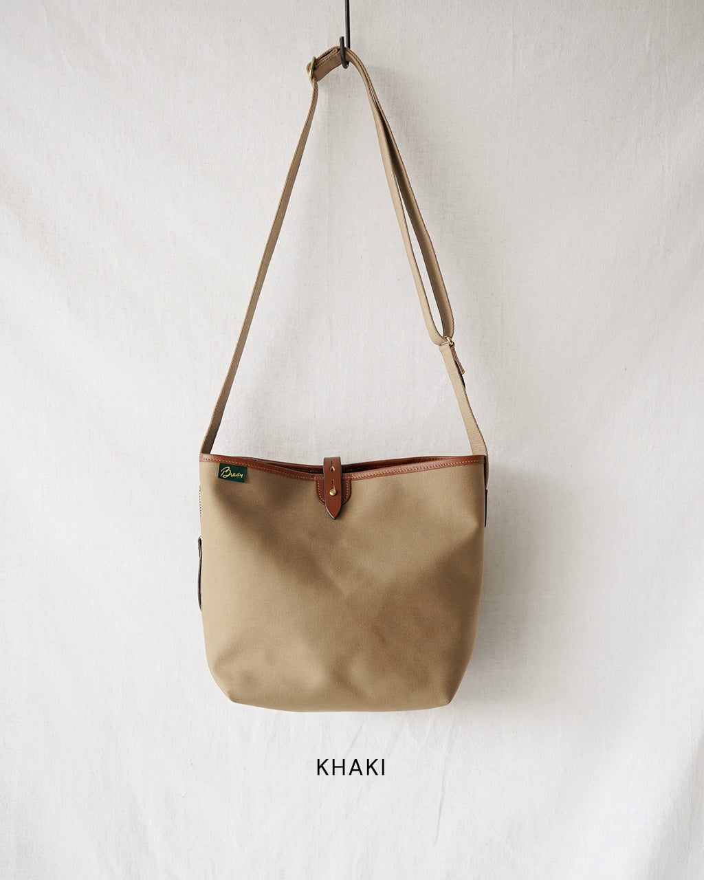 ブレディ Brady アッシュダウン ミディアム ショルダーバッグ メンズ