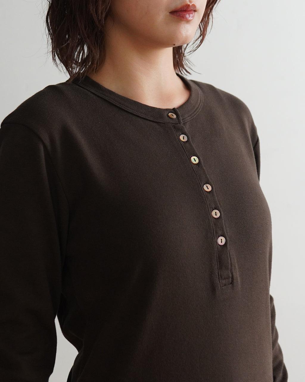 blurhms ROOTSTOCK ブラームス ルーツストック クラシック リブ ヘンリーネック カットソー シャツ Classic Rib  Henley-neck L/S bROOTS24F006W【送料無料】正規取扱店