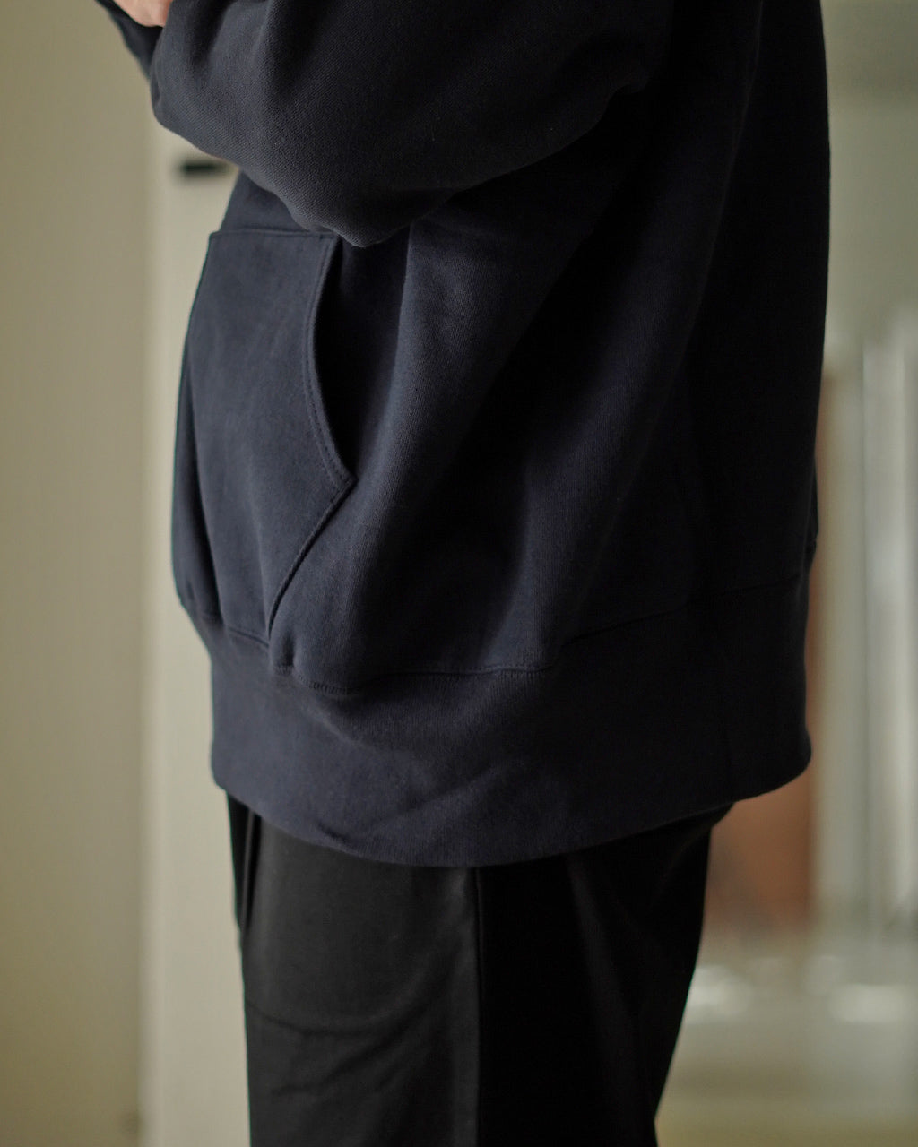 DOUBLE THICKNESS PULLOVER AFTER HOODED C3-C108
