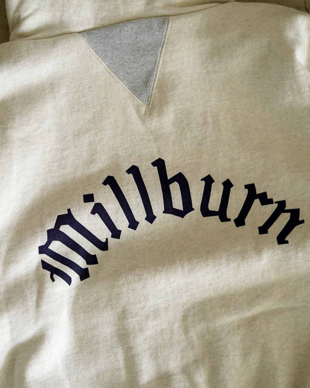 DOUBLE THICKNESS PULLOVER AFTER HOODED C3-C108