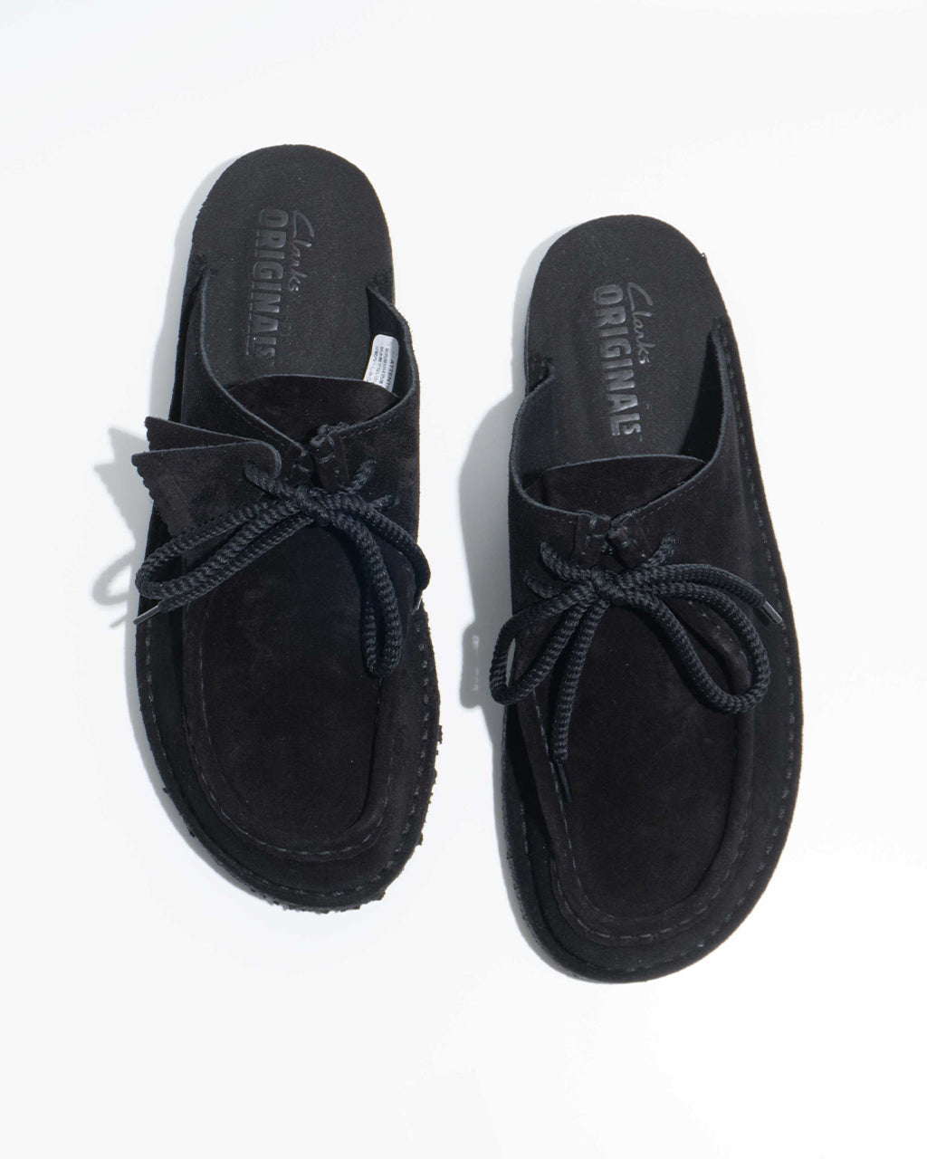 Clarks クラークス DSRT デザートノマドミュール レザーサンダル スライドサンダル ブラックスエード シューズ DSRT Nomad Mule 26180722【送料無料】【クーポン対象外】