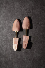 Collonil コロニル シューツリー アロマティックシダー AROMATIC CEDAR SHOE TREE
